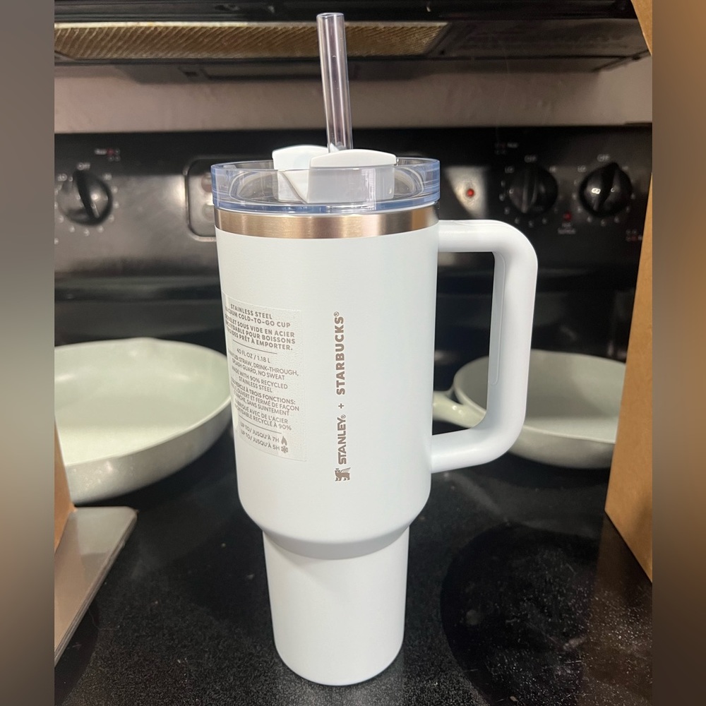 2024 NWT Blue Starbucks Stanley 40oz